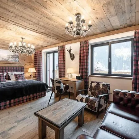 Exquisite 3 Bedroom Prestige In Canazei, Trentino Canazei
