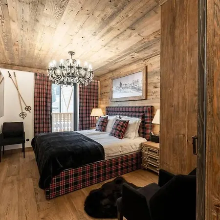 Exquisite 3 Bedroom Prestige In Canazei, Trentino *